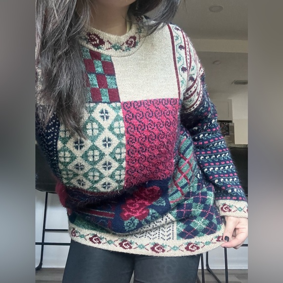 Oversized Long Wool Patterned Sweater (Reversible) - Picture 2 of 7